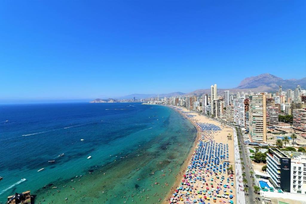 Luxurious 2-Bedroom Apt With Stunning Views, 1St Line On Levante Beach, Benidorm Exteriér fotografie