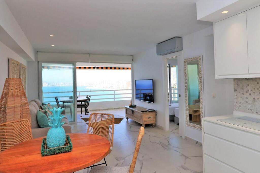 Luxurious 2-Bedroom Apt With Stunning Views, 1St Line On Levante Beach, Benidorm Exteriér fotografie