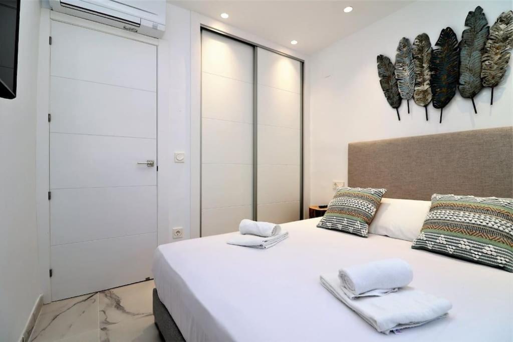 Luxurious 2-Bedroom Apt With Stunning Views, 1St Line On Levante Beach, Benidorm Exteriér fotografie