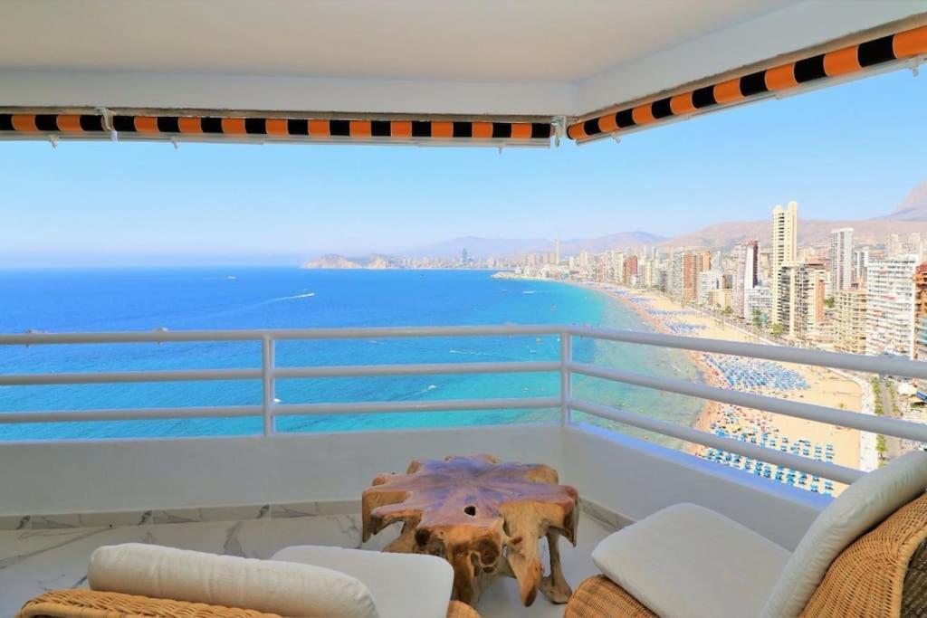 Luxurious 2-Bedroom Apt With Stunning Views, 1St Line On Levante Beach, Benidorm Exteriér fotografie